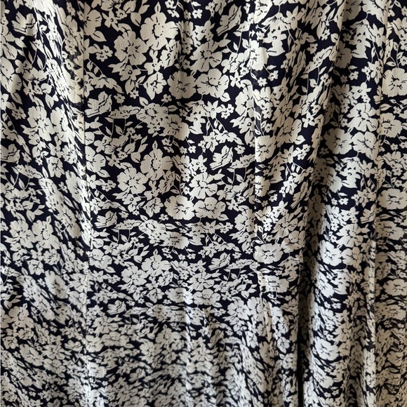 Ralph Lauren Floral Silky Skirt - Picture 6 of 9